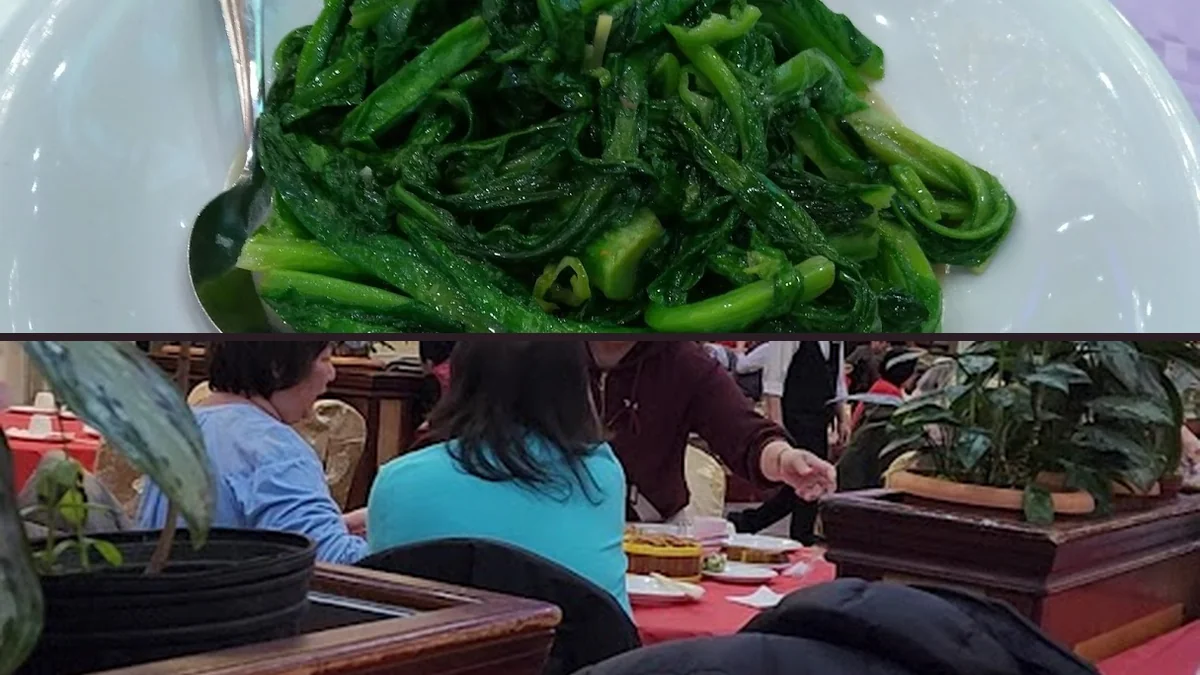 Steamed baskets on a restaurant cart.